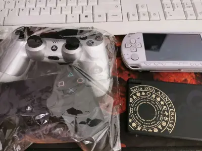 周星驰的功夫这部电影简直就是经典中的经典，这次眼疾手快枪到了这张psp专用的电影，当年谁的机器里有电影那简直c位