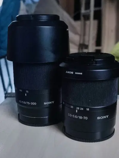 买的索尼老数码相机相机虽然老但是非常香，外观很新，镜头干净清晰，比国内的那些咸鱼转转什么的便宜好多，非常喜欢挖煤姬平台，希望未来越来越好，买都东西愈来愈棒，非常推荐来这里买二手相机的友友们下单！