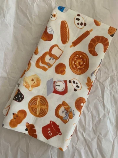 超级喜欢面包小偷 这次交易很满意都是我喜欢的东西 物流也挺快的 寄竹蜻蜓也很划算  完成这单之后又陆陆续续买了好多单 