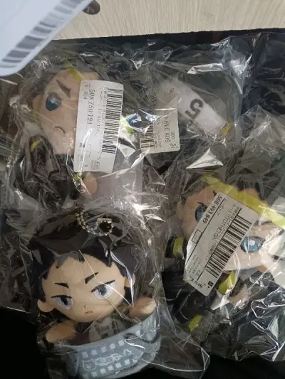 这是我第一次切煤！发货速度也快！包装厚实，对小白来说是一次完美的购物体验！包装也没有出现破损现象，饱饱们顺顺利利回国到家！