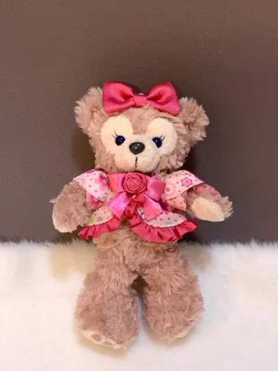 这次挖了两对中古娃，春日这对状态很好，很新脸也胖胖圆圆，西部牛仔这对状态一般，但是价格很好，挂包不心疼超好看！这次第一次尝试走了竹蜻蜓，非常省心丝滑，平均每只娃才七块多，真的爱了！