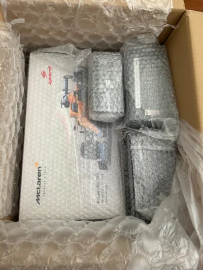 购物体验很棒，下单迅速，包装很安全，所有模型安全抵达，都没有运损，还运件15天到了，速度还是很快的。