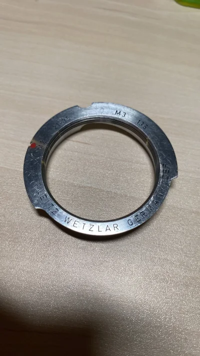 徕卡l39转m环，35mm，表面擦痕，玛米亚七机身盖和80，150镜头后盖，玛米亚58mm镜头盖。尼康F3取景屏