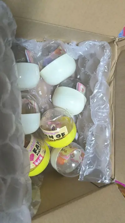 东西很好，包装很好，平台东西很多，买了很多单了，真的很方便，买了很多宝可梦，推荐，继续多多支持，成为宝可梦训练家，买更多的宝可梦