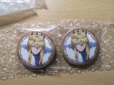 差不多两周就到了啊啊啊啊总之特别好运费也很便宜，淘到了很喜欢的折扇和立牌，运输很快包装也牢固，以后也会继续使用的