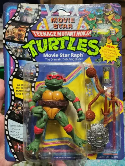 好价拍得一些品相不错的复古美系玩具挂卡，这批以神龟和火星人为主～都属于国内比较少见又冷门的玩具。挖煤姬的打包完美，挂卡到手完好无损。