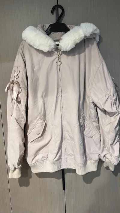 这是我在挖煤姬购买的第n单，下单到达东京仓库花了3天，入库后马上缴纳国际运费，国际快件发出用了3天，最后东京发出到手花了8天。前后一共14天，时间算快的了，也没出什么波折，体验挺好的。而且包装很严实！希望下次也能顺利买到！