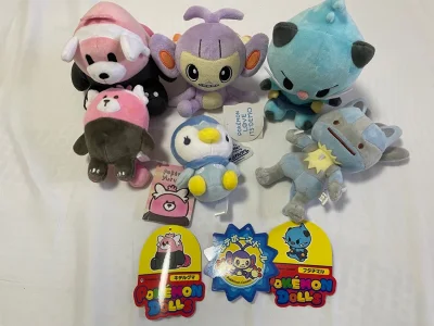 真的好可爱啊！！！总算收到自己想要的demo鹅了日思夜想的！还有一只垃圾屋赌牌成功的嘿嘿快乐了，耶耶✌?️