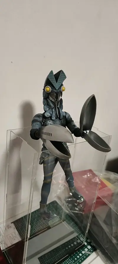 第一款rah不是初代奥特曼而是巴尔坦星人，可见这个外星人的人气非比寻常啊，是从雅虎买的散货用于自改试验的，挺好。