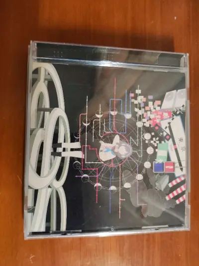 收到了黑托里艾的专！用挖煤姬代购超级方便，简洁好用，物流非常快，包装得很严实裹了泡沫，没有损坏，状态很好超出预期了！