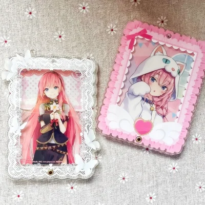 着急回家前狂暴拆快递，光线不太好。是之前赶上骏免手续费切的时尚小精品，便宜大碗物美价廉，买美女幸福感十足，下次还买