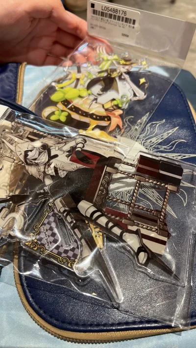 从日本到手经历十天，竹蜻蜓真的又快又便宜，货物很新，成色非常满意，指南针上的货都很不错，从此爱上挖煤。