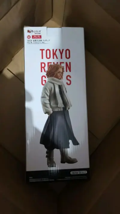 本次购物非常满意，这次买了2个日版的佐野万次郎一番赏，一个送朋友了，打包的确不错平台也很快代购，打包是没有问题，到货还是八角尖尖