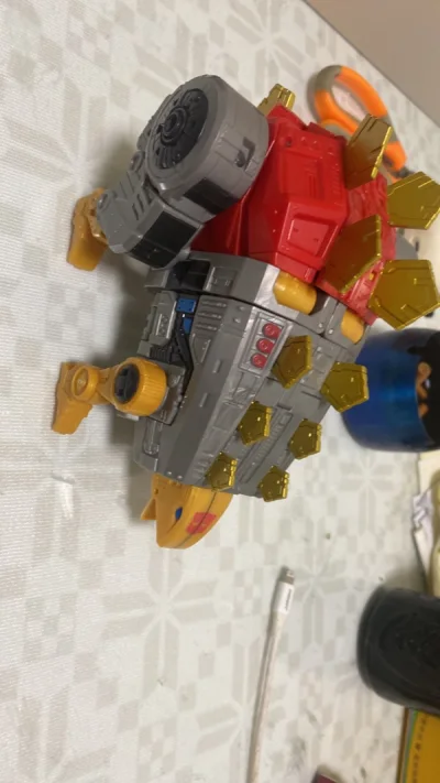 amiami 预定 发货实在太慢了
但是APP 收货后服务好，打包仔细。而且运费价格透明
很好的体验。期待飞镖了！