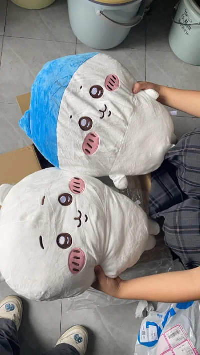 在挖煤姬切到了想要的宝宝！小八和吉伊实在太萌啦^ - ^
走的竹蜻蜓，运货很快，过海关也很快，总之就是很赞！