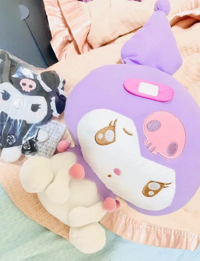 竹蜻蜓物流很快很方便 不用自己清关 交了运费就美美在家等收货。包装很好，毛绒本身就不太怕运输问题 收到打开就是一个好rua的美味卡比～