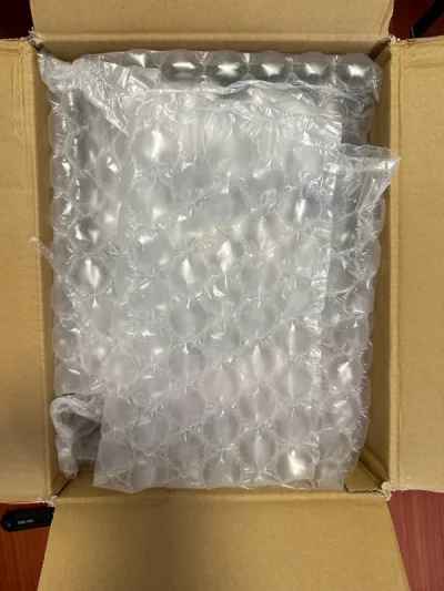 走的海运，到货时间还是不错的，就是又被税了，海运每单必税啊。雅虎日拍的pop海贼王手办，东京复仇者一些周边，合单发的。打包还是可以的