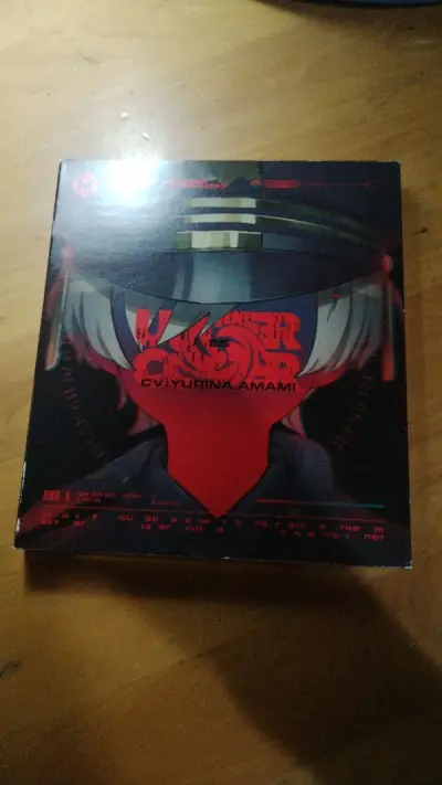 非常好的专辑，爱来自中国 
快递到也还挺快的，大概两三周这样吧
快递防护也做的非常好，而且快递的优惠也很多，非常的好