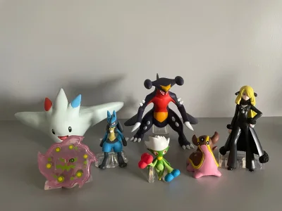 最近入了比例世界的坑，奈何这几只国内太贵了，在挖煤上一下就搜到个好价，比国内便宜200多，算上运费税还是便宜，果断下单，很满意！比例世界再添一队～