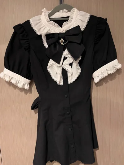 第n次选择挖煤姬海淘，因为这次从发货到收到货才用了10天，比以前快很多了。到手后发现里面东西都很完整也很完好无损，衣服很好看，期待那么多天了很满意！下次一定还会选择挖煤姬海淘 