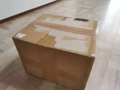 第29次海淘的东西回来啦，这次第一次使用了航空件，费用比EMS空运便宜点但是时效速度差不太多，感觉还是合算的，现在不需要备注，挖煤姬也会给垫很厚的泡沫纸，肉眼可见的包装服务提升了不少，东西完好无损的收到了，很开心！