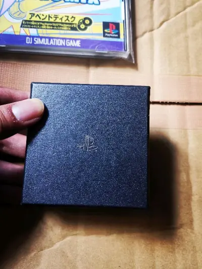 本次游戏到货了，虽然又被海关税了，但是总得来说，东西蛮理想的，而且非常新，我是认可的，就是海运速度依旧很慢，不过还是可以