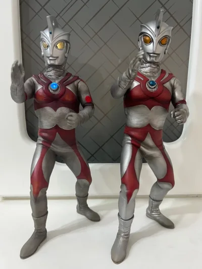 蹲了很久终于收到一直喜欢的CCP艾斯?，1.0整体旧化涂装太顶了，不亏是早期产品模子也没有歪斜的问题，站的很稳。挖煤姬的包装和发货速度也很好，盒子没什么压到的地方。