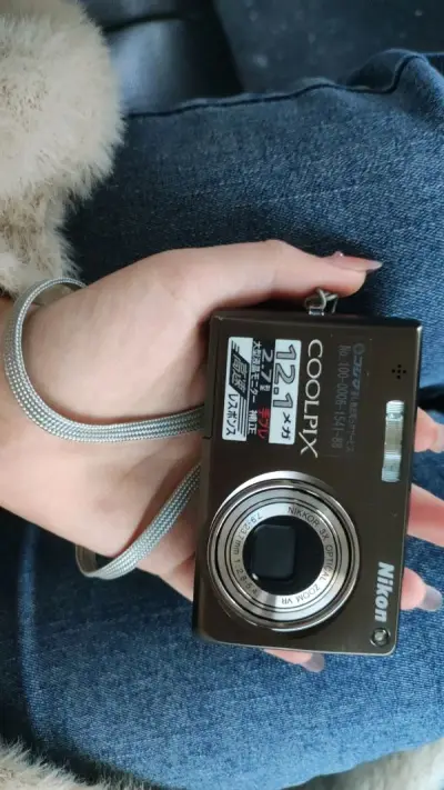 安全下车，没被税，只是这一单时间稍微久了一点，但是收到东西那一刻也值了，东西很好很新，配件齐全。挖煤姬值得使用