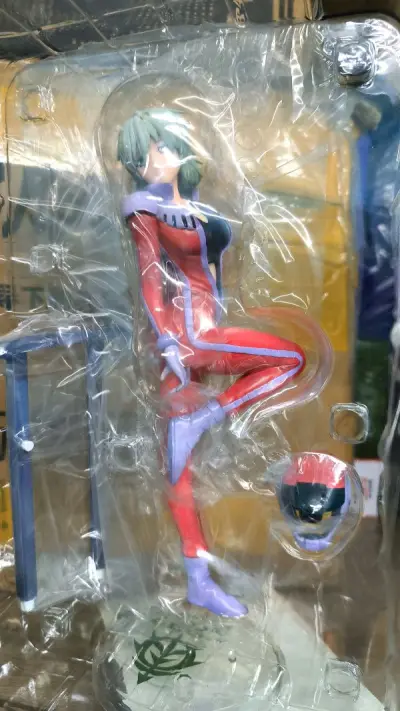 海淘包裹安全下车，ems的快递挺快和国内网购时效相差不大，也是这个月第三次海淘，总体来说购物体验还是不错，挖煤姬平台还是相对省心靠谱的