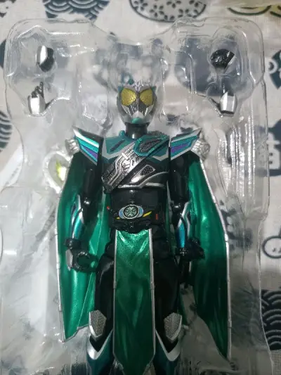 东西很好，没有问题，比国内便宜很多，东西也没什么瑕疵，真的太好看了，发货速度也快，两周不到就到国内了。