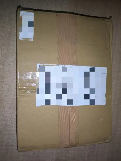 顺利到达！第一次尝试挖煤姬体验还不错，买了四本好价cd唱片走的竹蜻蜓差不多十几天很快而且因为价格比较低没有税，超级幸运！！包装挺结实的有泡泡纸和防水膜，包装完好没有受到损伤