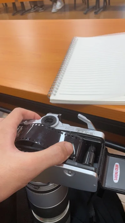 收到货了，质量真不错，推荐，质量没的说，试了一下功能，除了侧光坏的其他功能都好，但是这个价格已经挺不错了