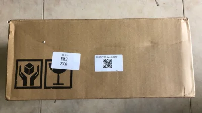 11月份的第一个包裹，EMS速度很快，打包的工作人员依然给力，加固服务很好，物品不多，气泡袋缺充满整个箱子，物品基本没挤压，这次还是游戏类，有幸购买到三本攻略，和三个全新的游戏，感谢挖煤姬提供的服务，个人感觉，挖煤姬在不知不觉中提升着服务，继续支持。