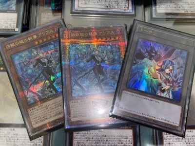 严格来说是第二单，因为第一单其实是远古萌购时期淘的日文设定集，这次因为游戏王的token包只有霓虹现场活动才有，国内倒狗价居高不下，直接选择国内市场价一半都不到的煤炉购入?
除开煤炉个人卖家发货速度较慢之外（买过才晓得国内的网购平台是真的照顾买家，人霓虹14天卖家不...