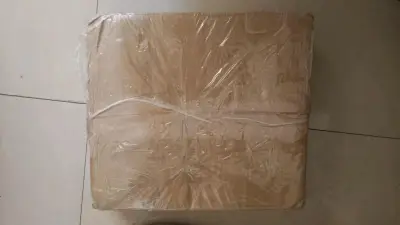 这次合了3单，但数量较多，到手后检查没有少，包裹包装很不错，商品也没有损坏，ems还是比较快的，最后也是顺利过关。