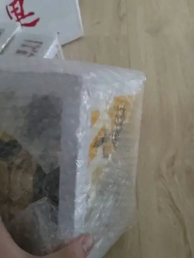 挖煤姬购物总能买到好价，日本那边的价格确实便宜，虽然这次重量超了，没有用上竹蜻蜓，但是国际运费也不是很贵，比在国内某些二手平台便宜多了，包装也很好。