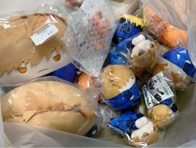 因为樱花妹降价切了很可爱的毛绒盘～状态都很不错，基本全新！！！啊啊真得都很可爱♪(๑ᴖ◡ᴖ๑)♪第二天就带可爱的果果出门玩了（星星脸
包装和速度还是一如既往的好～
下一单在途中，期待到货！