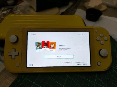 人生第四次海淘switch游戏机，主要还是为了方便外出使用，海淘物流走海运，前后足足等了一个月才到，真的好慢。