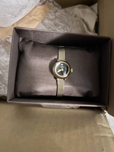 这次速度也太快了吧哈哈，好喜欢这个东西啊，太开心啦，感谢工作人员包装得很仔细哦哈哈?谢谢☺️会继续支持你们的