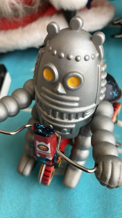 昨天到的一箱，外箱干净无压坏，箱子不算大。箱内泡泡纸塞了很多，都有单独保护，箱内物品无受损。期待下一件。