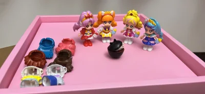 为了一个小小的石头挣破了头脑啊，上次买一个光之美少女的石头等他降价等了三个月这次一并拿下半套和好价玩具竟然还送项链买了一套小换装玩偶好价