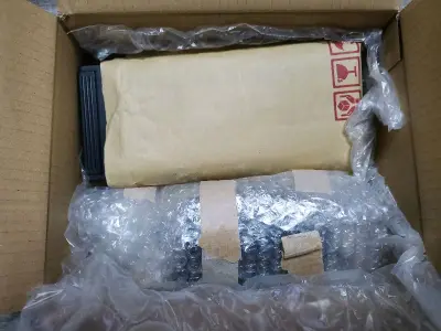 这是在挖煤姬购买的第五单了，这次淘了个心心念念的SONY CD机小电锯，但是回来需要打理更换齿轮，年代久远这机器齿轮基本都需要更换，这次走的EMS航空件，前前后后加上清关总共花了8天左右，被海关税了85元。快递盒子完好无损，里面填充的气泡垫也还可以，东西没有磕碰，期...