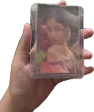 通过挖煤姬这个代购软件在日本煤炉平台上购买了Blackpink小卡，整个购物体验令人印象深刻。首先，挖煤姬的操作界面简洁明了，方便快捷地找到我所需要的商品。在浏览过程中，我发现了一些独特的Blackpink小卡，包括限量版和独家设计，这让我更加兴奋。
在选择商品后，...