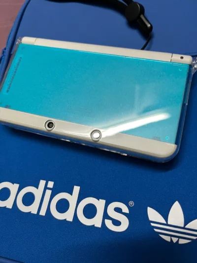 今次是第二次挖煤姬的购物体验，也是相对比较贵点的机器。抽到挖煤姬的满减优惠卷，买了一直想买的游戏机。因为在某鱼上买到过换壳机，手感和做工很差，失望透了。今次使用挖煤姬买到自己满意的机器很高兴！使用邮政就是快，一个星期左右到手！满意！