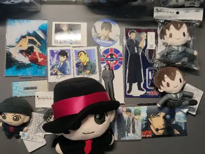 泡沫袋给的巨多我本来还怕立牌会损坏，看来是不用担心了，合单之后减轻了好多为什么呢？明明都没拆过难道是玩偶包装袋？总体来说还是不错的