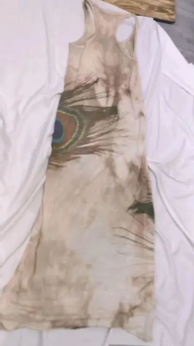 有钱真想都发ems 省时省力，日本1天就到国内了，一周到手，好快！包装也非常好，裙裙非常好看，满意！！！