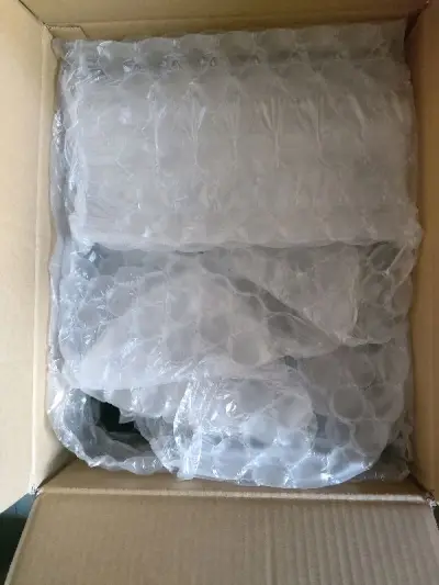 活动优惠减免力度很大，日本卖家发货非常快，联系客服不拆卖家包装保留卖家包装的服务经过20几天的运输完美到手，因为选择了内部加固到手非常稳定。