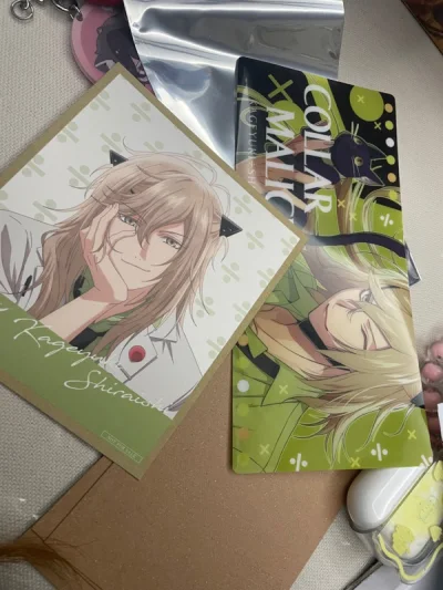 切了泡面卡！紧急回国！居然收到了yhm的小纸条，字圆圆的好漂亮哇…泡面卡也非常貌美，能好价切到回国真的太爽了，感谢工作人员的紧密的包装。