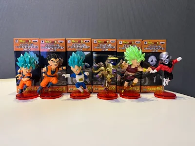 到货是好盒，打包盒这次虽然有压，但是里面没事，希望打包越来越好。这是龙珠超第9套了，人物姿势发生了很大变化，之前都是站姿为主，这套全部是腾空。本着收齐的目标，也入手了，做工还可以。