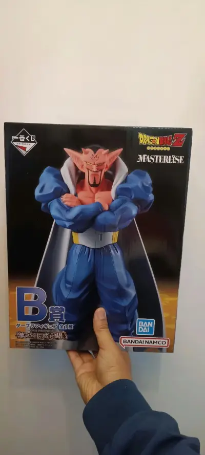 非常满意的一次煤炉购物，入手了龙珠一番赏决定天下的超激战的B赏达普拉，盒子八角尖尖，拿到手第一时间就拆了，面雕还原，气质拿捏到位。